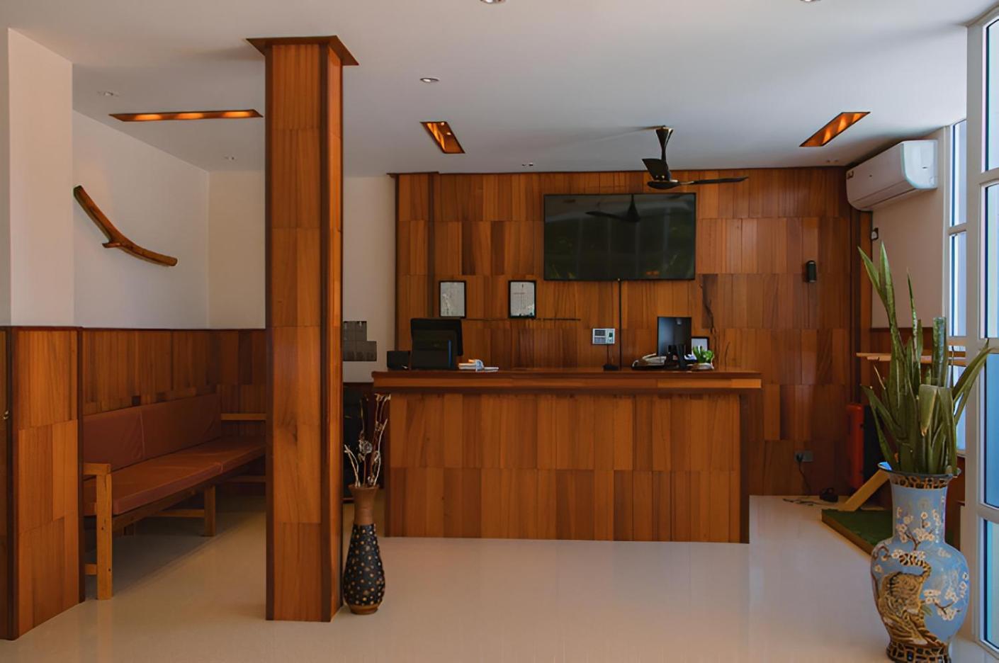 Noah Private Beach House Himmafushi Exteriör bild