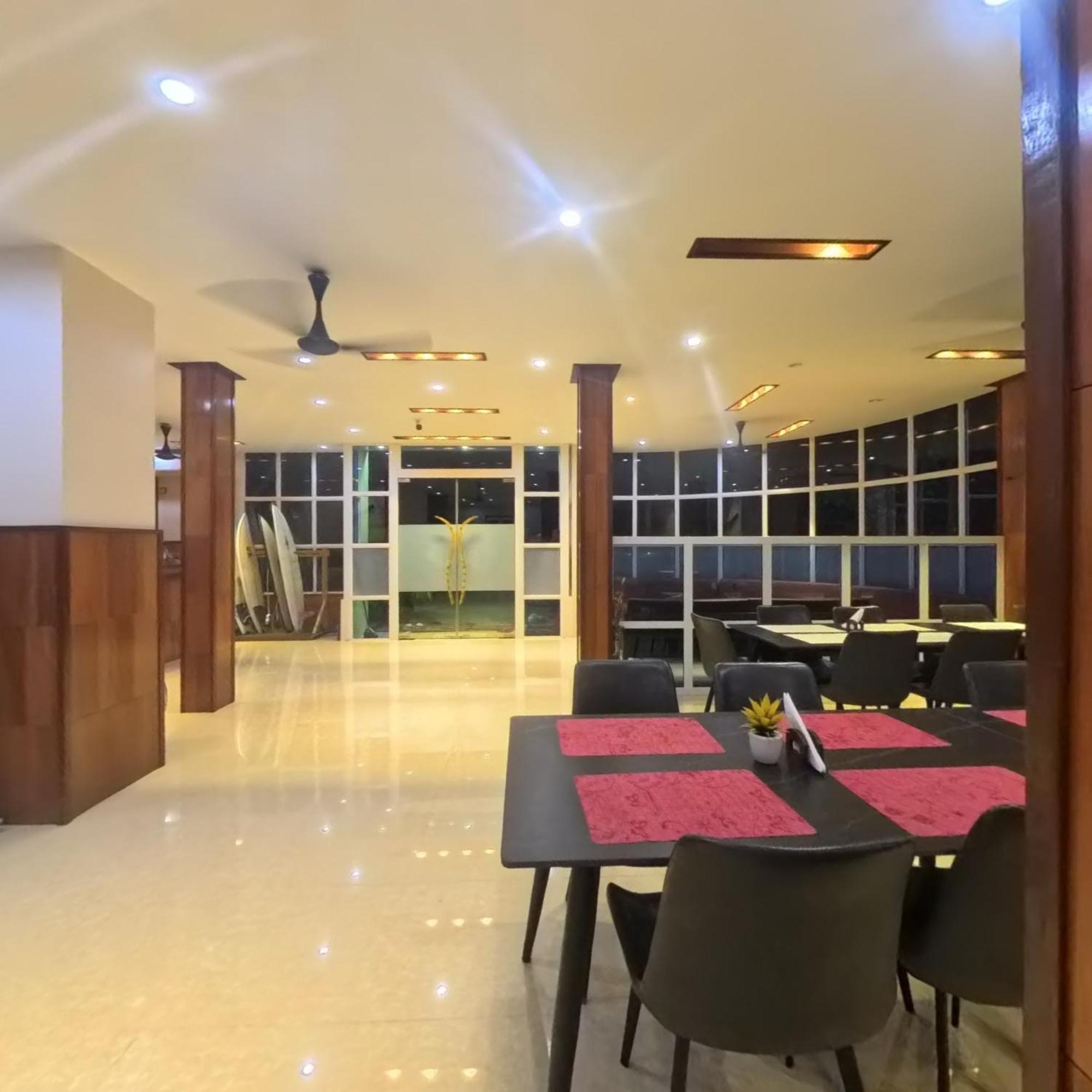 Noah Private Beach House Himmafushi Exteriör bild